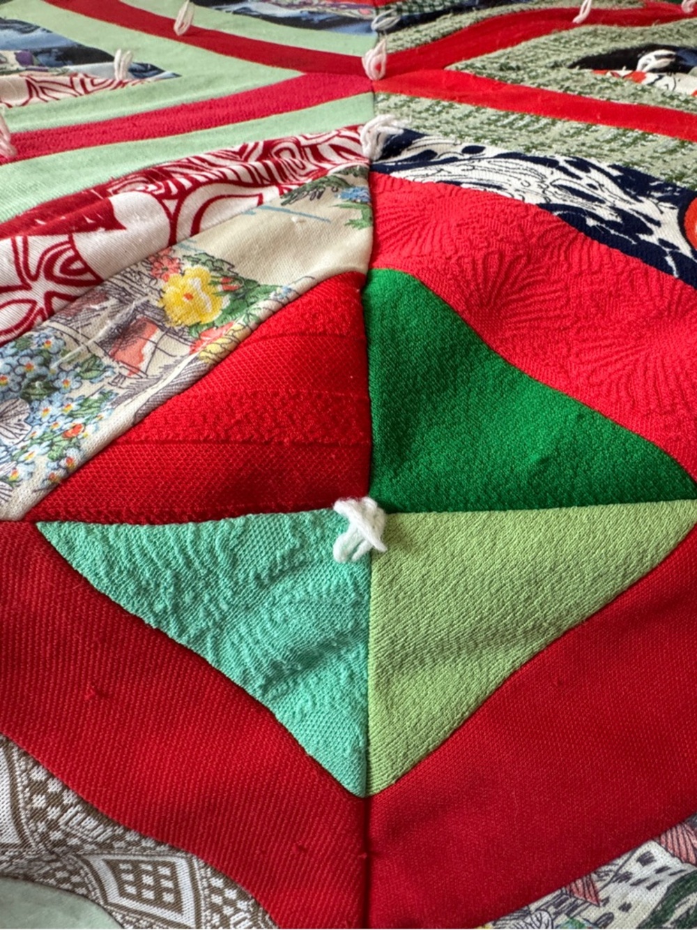 72” x 87” Vintage Handmade Patchwork Quilt – Log Cabin / Scrappy Design - Picture 5 of 14